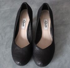 Chaussures femme cuir d'occasion  Saint-Maur-des-Fossés