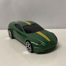2005 05 Aston Martin V8 Vantage Collectible 1/64 Scale Diecast Diorama Model for sale  Shipping to Ireland