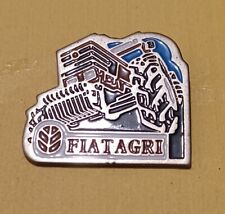 PIN'S PIN N° 3 FIATAGRI ANCIEN TRACTEUR SOCIETE FIAT AGRICOLE SUPERBE na sprzedaż  Wysyłka do Poland