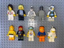 10 LEGO FIGURES AND CUFFS LEGO LEGENDS OF CHIMA COLLECTIBLE SPACE Defective for sale  Shipping to South Africa