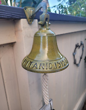 Campana de barco Titanic con cordón de cuerda - 1912 Londres - acabado antiguo Verdigris segunda mano  Embacar hacia Argentina