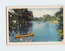 Cartão postal famílias nadando e remando um barco no lago comprar usado  Enviando para Brazil