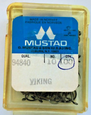 100 pcs mustad for sale  Buhl