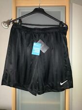 Short nike taille d'occasion  Verneuil-l'Étang