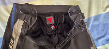 dainese pantaloni 52 usato  Pisa