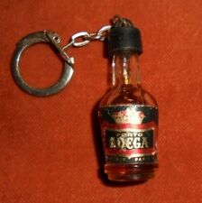 Porte-clés Key Ring Bouteille verre -- PLEINE -- PORTO ADEGA, usado comprar usado  Enviando para Brazil