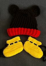 Chapéu e botinhas de bebê renascido de crochê feito à mão estilo Mickey Disney conjunto de adereço foto comprar usado  Enviando para Brazil