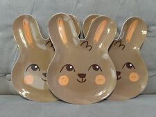 Juego de 3 platos de conejo de Pascua Spritz melamina niños mesa primavera decoración 10"x8", usado segunda mano  Embacar hacia Argentina