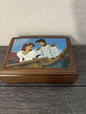 1995 edición limitada Reloj Disney Club Serie V Ariel Reloj Disney Caja de Música NUEVO segunda mano  Embacar hacia Argentina