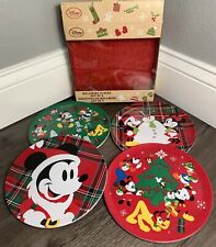 Juego de 4 platos de melamina de Navidad de la tienda Disney - Mickey, Minnie y otros segunda mano  Embacar hacia Argentina