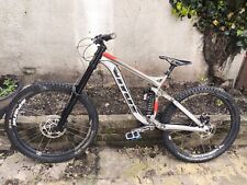 downhill bikes for sale  Shipping to Ireland