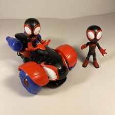 Marvel Spidey and His Amazing Friends Miles Morales con triciclo con 2 estatuillas segunda mano  Embacar hacia Argentina