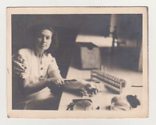 Linda mulher fofa tira seu gesso foto médica década de 1950  comprar usado  Enviando para Brazil