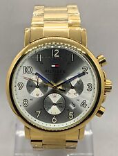 Impresionante reloj de pulsera Tommy Hilfiger cronógrafo esfera plateada de cuarzo estuche G-P para hombre segunda mano  Embacar hacia Argentina