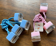 Corbatas de accesorios para el cabello Hello Kitty Cube (2 juegos) rosa y azul SANRIO ORIGINAL DE COLECCIÓN segunda mano  Embacar hacia Argentina