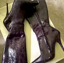 Botas altas para mujer ALDO de colección púrpura ciruela imitación cocodrilo en relieve hasta la rodilla 37 7 segunda mano  Embacar hacia Argentina