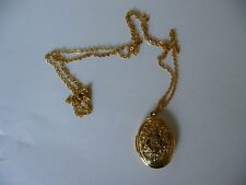 Collar vintage tipo buena calidad chapado en oro acero inoxidable medallón segunda mano  Embacar hacia Argentina