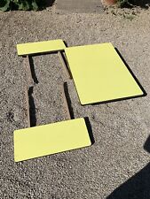 Table formica jaune d'occasion  Pordic