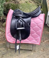 Stubben dressage saddle d'occasion  Expédié en Belgium