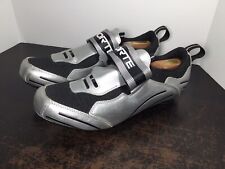 Zapatos de ciclismo Forte triatlón para hombre talla EU 44 EE. UU. 10,5 plateados y negros segunda mano  Embacar hacia Argentina