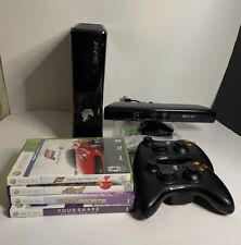 Console Microsoft Xbox 360 S com Kinect 250GB preto brilhante 4 jogos 2 controles, usado comprar usado  Enviando para Brazil