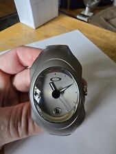 Oakley Watch Time Bomb pulseira de metal titânio / funcionando / cristal limpo formato perfeito comprar usado  Enviando para Brazil