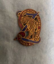 Ancienne insigne militaire d'occasion  La Meignanne