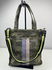 Bolso de Mano Stella & Dot The Game Changer camuflaje al por menor $139, usado segunda mano  Embacar hacia Argentina