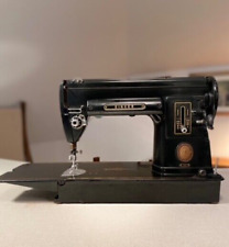 Máquina de coser vintage modelo 301 Singer con estuche, bobinas y accesorios segunda mano  Embacar hacia Argentina