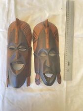 Coppia maschere africane usato  Roma