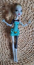 Monster High lalka Lagoona Blue School's Out Mattel kolczyki, płetwy, ubrania na sprzedaż  PL