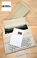 Máquina de escrever eletrônica Smith Corona Wordsmith modelo 100 (KA1 1), usado comprar usado  Enviando para Brazil