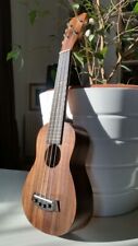 Ukulele soprano islander usato  Milano