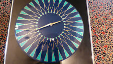 Reloj de pared, diseño gráfico, contemporáneo en colores verde/azul/oro, perfecto segunda mano  Embacar hacia Argentina