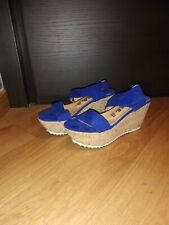 scarpe blu elettrico usato  Cittaducale