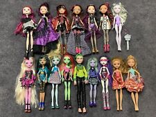 Lote de 16 muñecas Monster High/Muñecas Ever After segunda mano  Embacar hacia Mexico