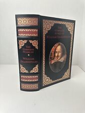 As obras completas de William Shakespeare couro encadernado Barnes & Noble comprar usado  Enviando para Brazil