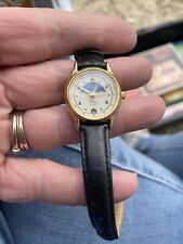 Vintage Timex Moon and Sun Relógio Feminino Tom Dourado Pulseira de Couro Preto, usado comprar usado  Enviando para Brazil