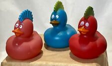 3 Punk Rocker Mohawk Cruising Rubber Ducks 2" Party Favor novidade brinquedo vermelho azul comprar usado  Enviando para Brazil