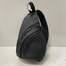 Usado, Mochila Duchamp London Sling Bag preta durável viagem emborrachada unissex comprar usado  Enviando para Brazil