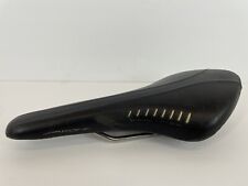 Selim de estrada Fizik Arione Wing Flex preto reforçado com carbono comprar usado  Enviando para Brazil