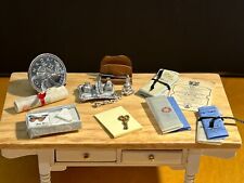 LOTE de artículos de escritorio artesanales para casa de muñecas miniatura escala 1:12 segunda mano  Embacar hacia Mexico