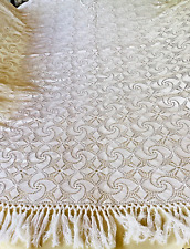 Couvre lit blanc d'occasion  Puy-l'Évêque