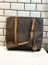 Bolsa de ombro Michael Kors Signature jet set couro marrom com zíper superior comprar usado  Enviando para Brazil