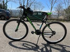Bicicletta mountain bike usato  Benevento