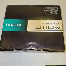 Cámara digital FujiFilm FINEPIX J110w plateada 10,0 MP y accesorios segunda mano  Embacar hacia Mexico