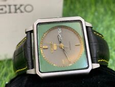 C1981 VINTAGE SEIKO 5 RELÓGIO AUTOMÁTICO 6309-6010 TV QUADRADA VERDE RARO COM CAIXA EM PERFEITO ESTADO comprar usado  Enviando para Brazil