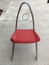Cadeira escolar infantil vintage de alumínio e plástico vermelho - Anos 60 e 70? Ótimo achado! Ótimo! comprar usado  Enviando para Brazil