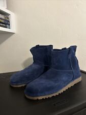 Women ugg classic for sale  Newberry