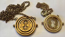 Par de colares pendentes Harry Potter Wizarding World Working Time Turner, usado comprar usado  Enviando para Brazil